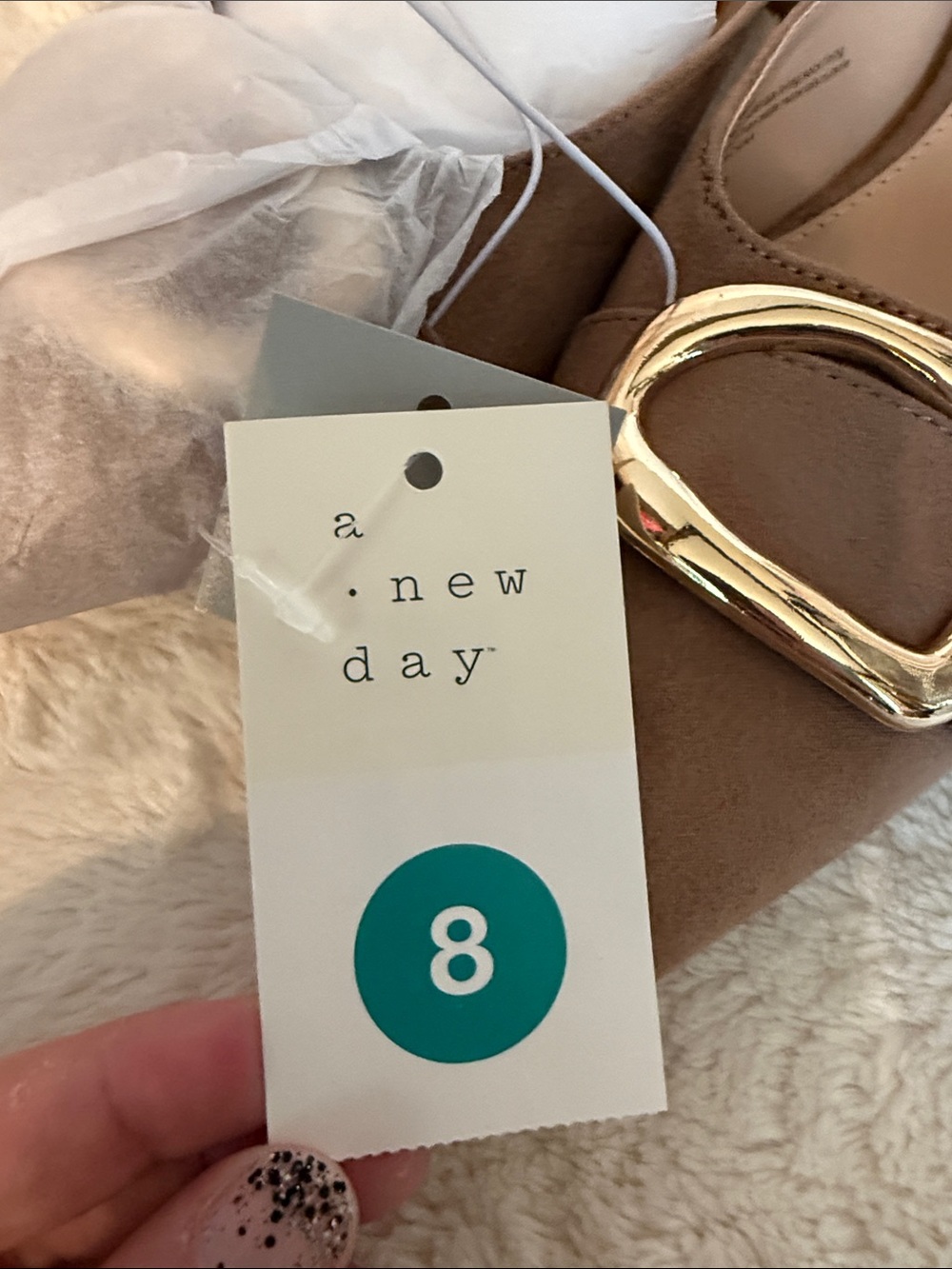 A New Day Larissa Beige Pointed Toe Gold Buckle Kitten Heel Mules Womens 8 NEW - Picture 2 of 10